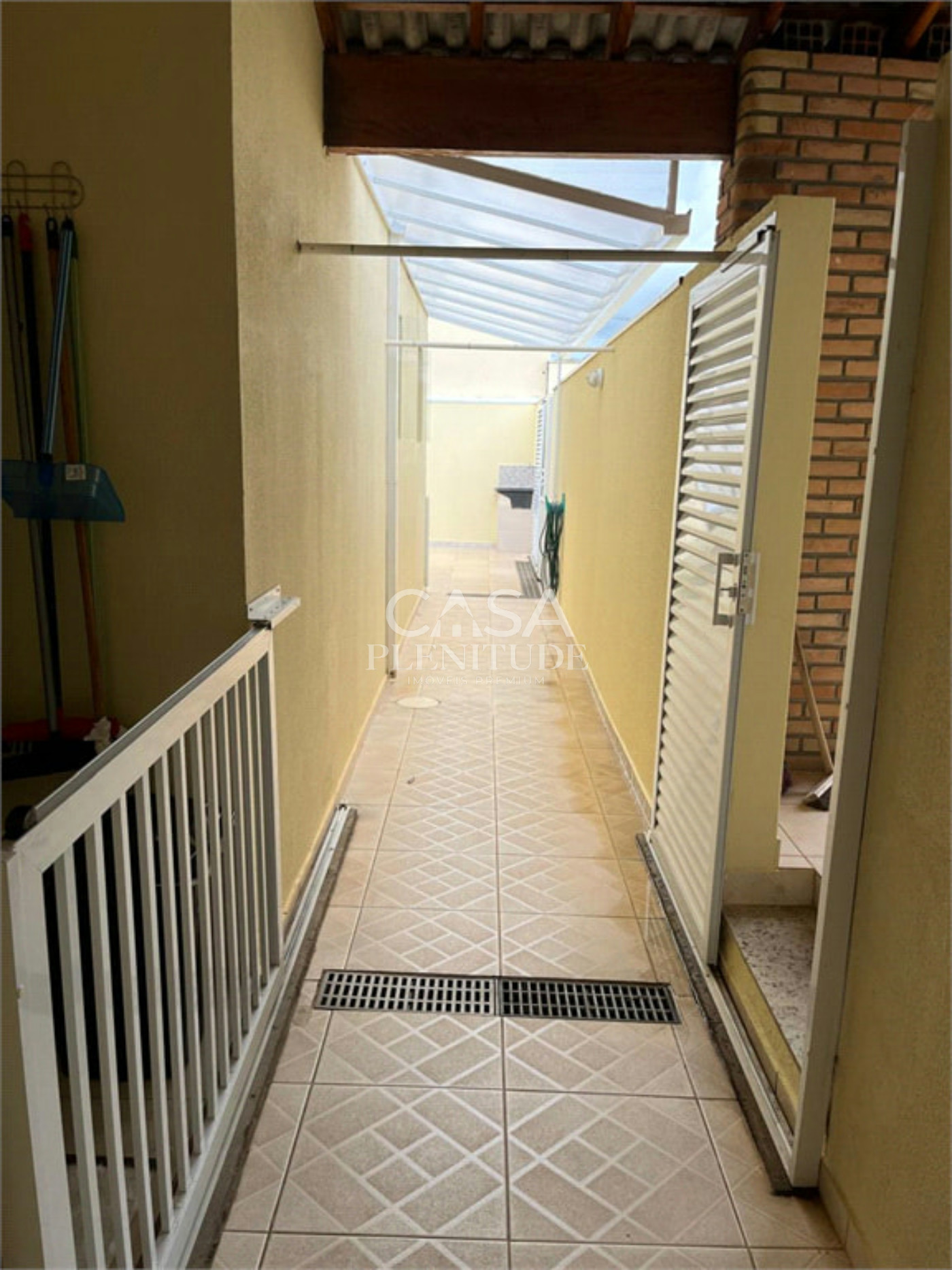 Casa em condomínio à venda com 3 quartos, sendo 1 suíte, no Centro, Araçoiaba da Serra, SP