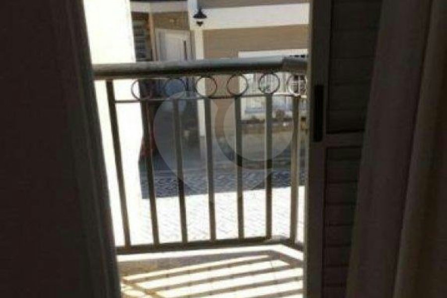 Casa à venda com 2 quartos, sendo 1 suíte, no condomínio Residencial Vila da Serra, São Paulo - SP