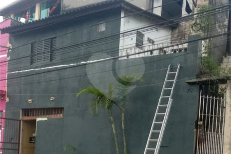 Casa à venda com 3 quartos em Parque Vitória, São Paulo, SP