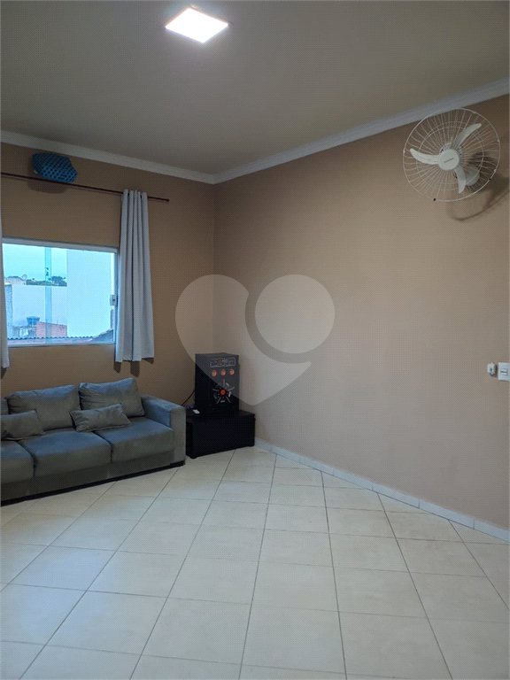 Sobrado à venda com 3 quartos, sendo 2 suítes,  em Jardim Wanel Ville V, Sorocaba, SP