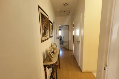 Sobrado à venda com 3 quartos, sendo 1 suíte, em Vila Hamburguesa, São Paulo, SP