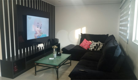 Casa à venda com 3 suítes em Serra da Cantareira, Mairiporã, SP