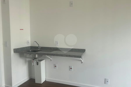 Apartamento à venda com 1 suíte em Cerqueira César, São Paulo, SP