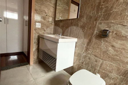 Apartamento à venda com 3 suítes em Aclimação, São Paulo, SP