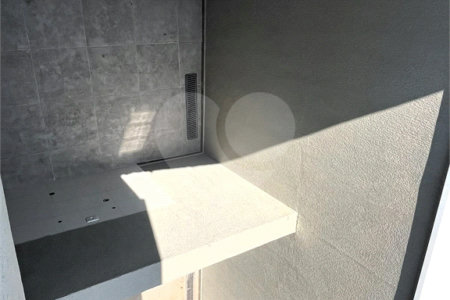 Sobrado à venda com 3 quartos, sendo 1 suíte,  em Vila Tiradentes, São Paulo, SP