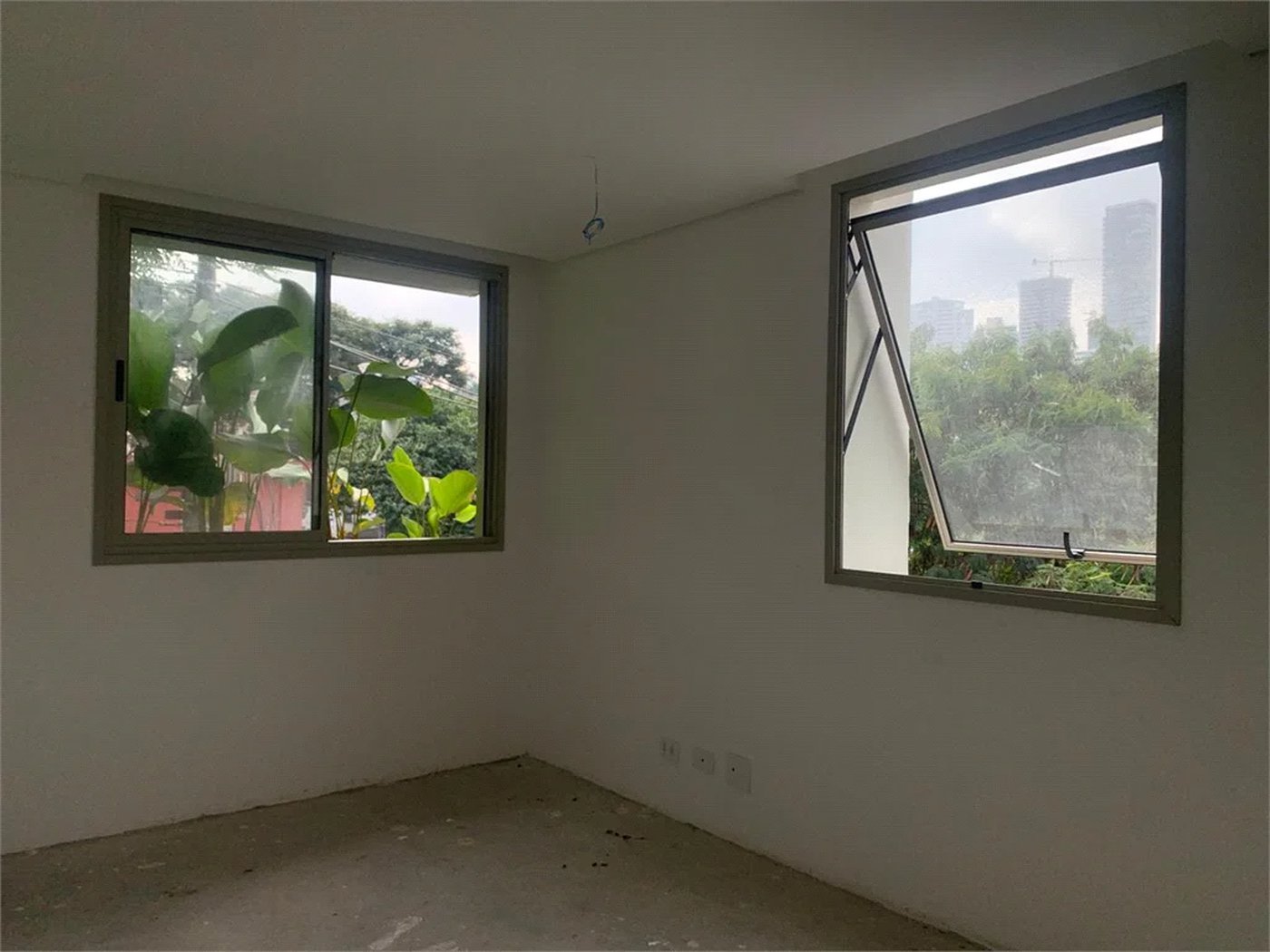 Apartamento à venda com 2 suítes em Vila Madalena, São Paulo, SP
