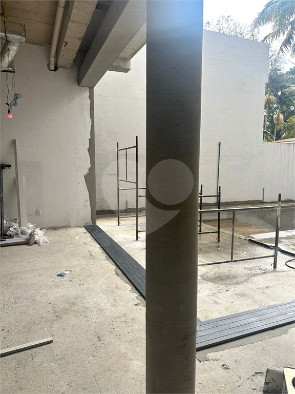 Casa à venda com 5 suítes em Jardim Paulistano, São Paulo, SP