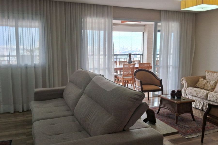 Apartamento à venda com 3 suítes em Santana, São Paulo, SP