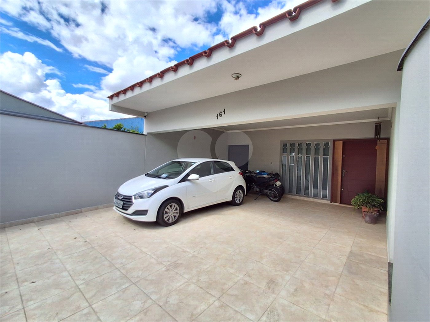 Casa à venda com 4 quartos, sendo 1 suíte, em Wanel Ville, Sorocaba, SP