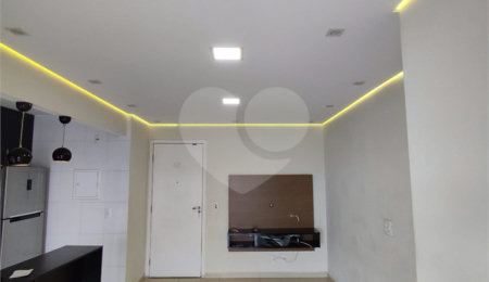 Apartamento à venda com 2 quartos em Jardim Esmeralda, São Paulo, SP
