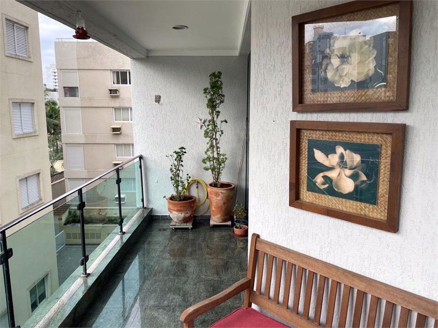 Apartamento Residencial à venda, Balneário Cidade Atlântica, Guarujá - AP0349.