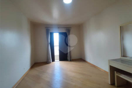 Apartamento à venda com 4 suítes em Moema, São Paulo, SP