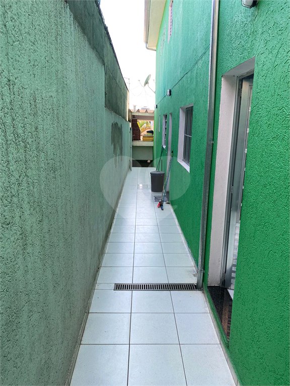 Sobrado à venda com 3 quartos, sendo 1 suíte, em Jardim Beatriz, Poá, SP