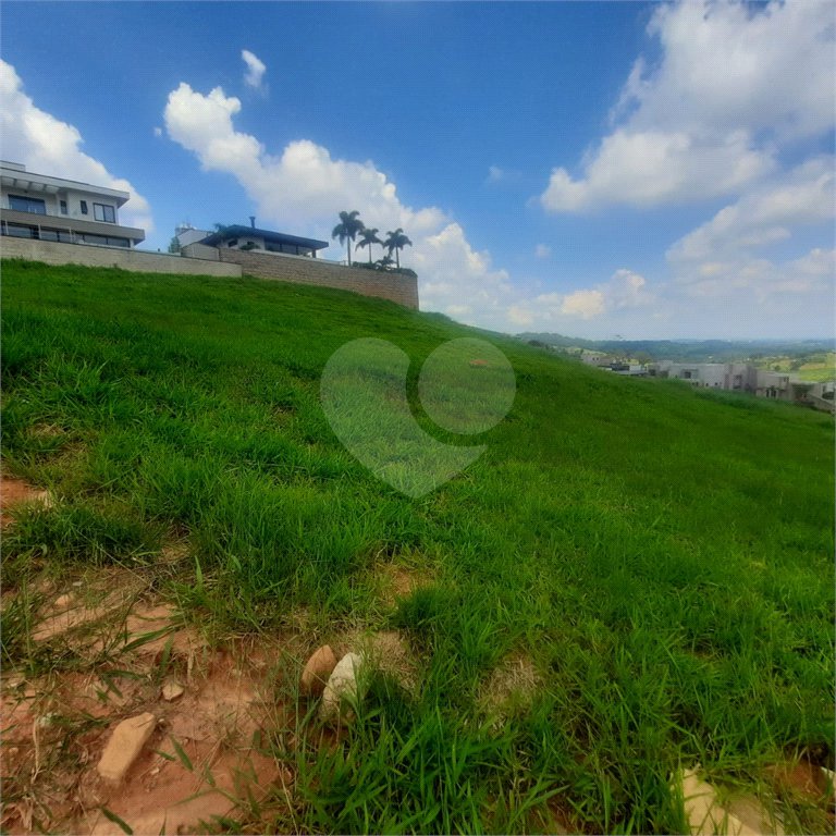 Terreno à venda no condomínio Residencial Campo de Toscana, Vinhedo - SP