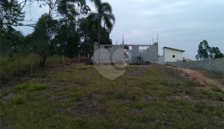 Chácara à venda com 1 suíte em Loteamento Colinas Verdes, Atibaia, SP