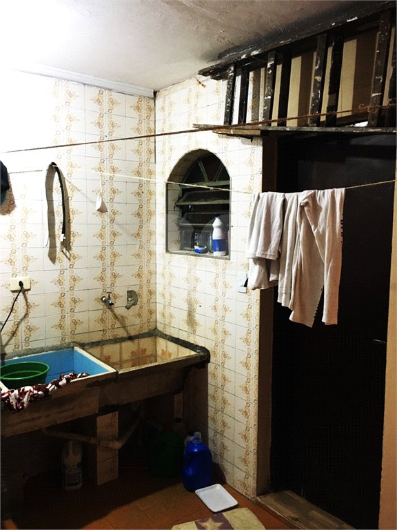 Sobrado à venda com 4 quartos, sendo 1 suíte,  em Vila Gomes, São Paulo, SP