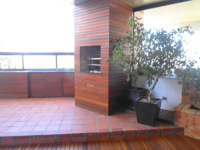 Apartamento à venda com 4 suítes em Vila Suzana, São Paulo, SP