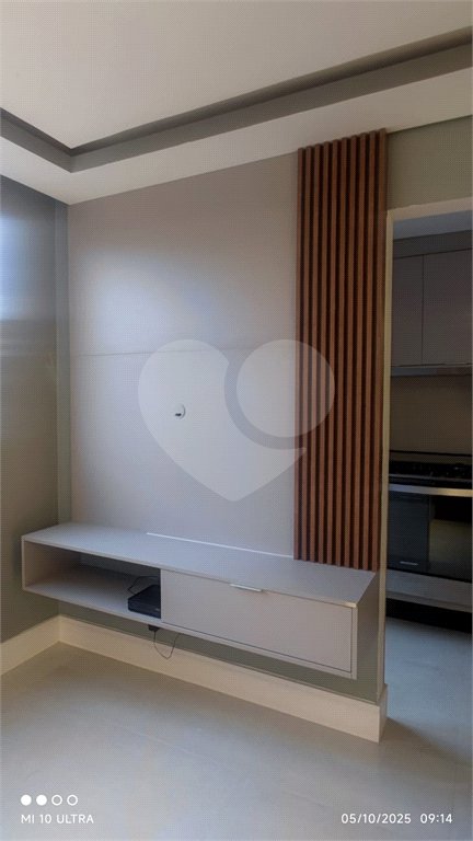 Apartamento à venda com 2 quartos em Jardim Mirante dos Ovnis, Votorantim, SP