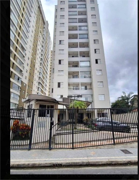 Apartamento à venda com 2 quartos, sendo 1 suíte,  em Vila Galvão, Guarulhos, SP