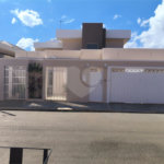 Casa à venda com 5 quartos, sendo 1 suíte,  em Jardim Colombo, Itapetininga, SP