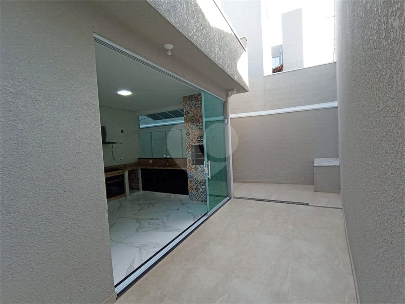 Casa à venda com 3 quartos, sendo 1 suíte,  em Vila Nova Aparecida, Mogi das Cruzes, SP
