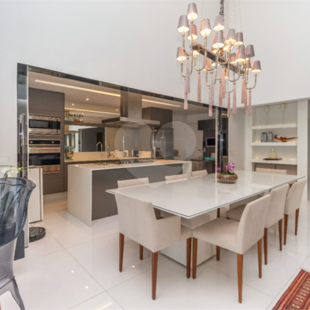 Apartamento à venda com 4 suítes em Campo Belo, São Paulo, SP