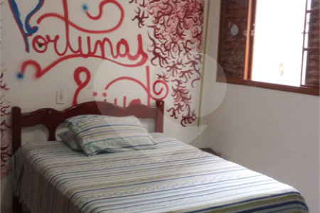 Casa à venda com 3 quartos em Colina dos Pinheiros, Valinhos, SP