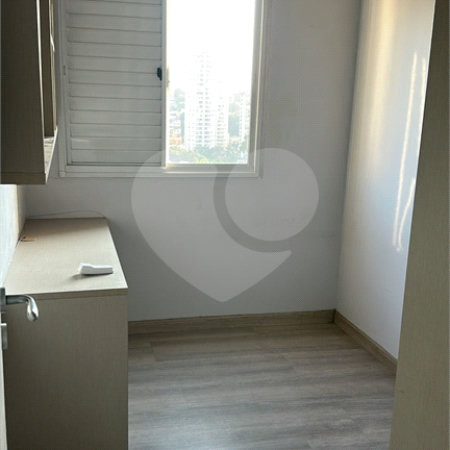 Apartamento para alugar com 3 quartos, sendo 1 suíte,  em Lar São Paulo, São Paulo, SP