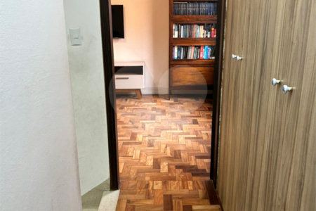 Sobrado à venda com 4 quartos, sendo 2 suítes, em Jaguaré, São Paulo, SP