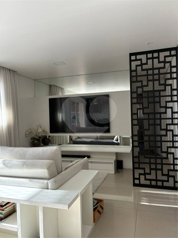Apartamento à venda com 3 quartos, sendo 1 suíte,  em Vila Polopoli, São Paulo, SP