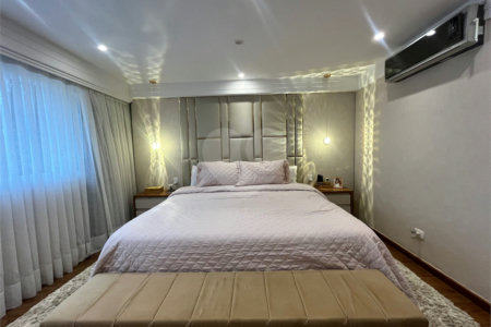 Casa à venda com 6 suítes no condomínio Chácara Francesa, São Paulo - SP