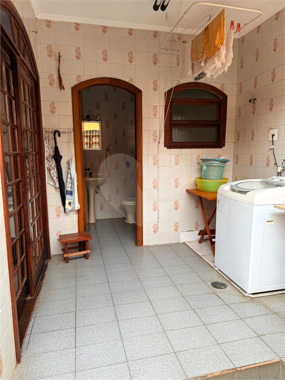 Sobrado à venda com 3 quartos, sendo 1 suíte, em Tremembé, São Paulo, SP