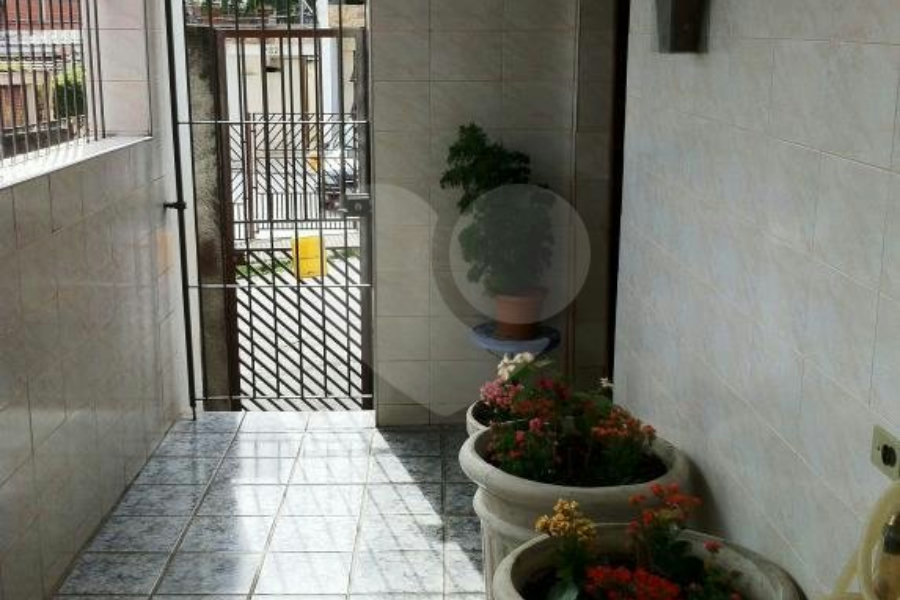 Sobrado à venda com 3 quartos em Parada Inglesa, São Paulo, SP
