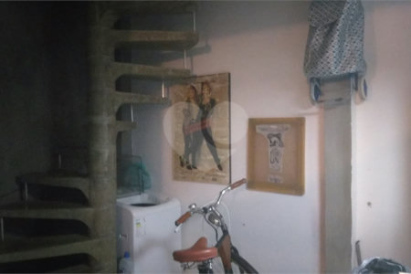 Casa à venda com 3 quartos, sendo 2 suítes, em Vila Mariana, São Paulo, SP