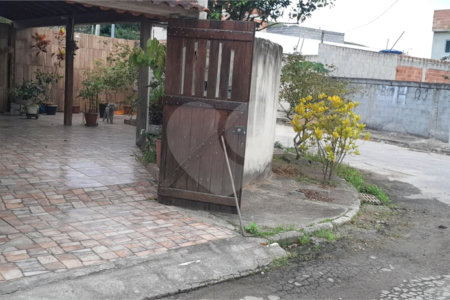 Casa à venda com 2 quartos em Campo Grande, Rio de Janeiro, RJ