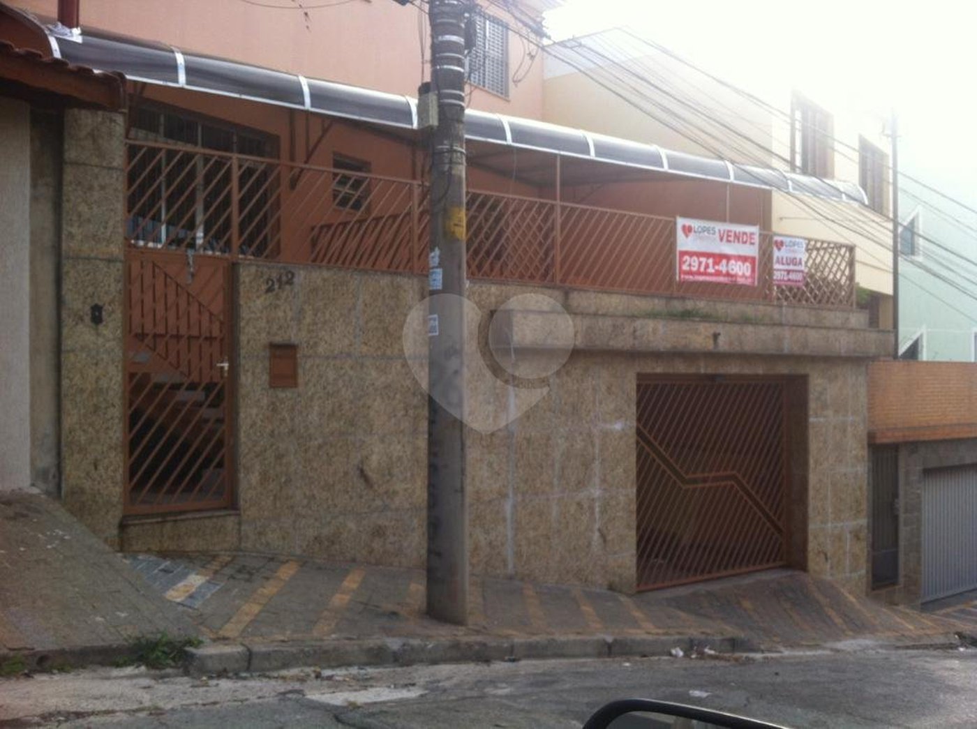 Sobrado à venda com 3 quartos, sendo 1 suíte, em Chora Menino, São Paulo, SP