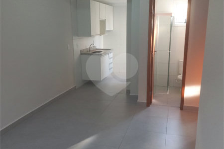 Casa em condomínio para alugar com 2 quartos em Vila Germinal, São Paulo, SP
