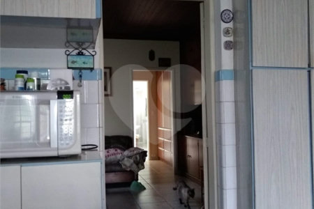 Casa à venda com 2 quartos, sendo 1 suíte, em Vila Piauí, São Paulo, SP