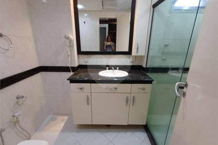 Apartamento à venda com 4 quartos, sendo 1 suíte, em Tijuca, Rio de Janeiro, RJ