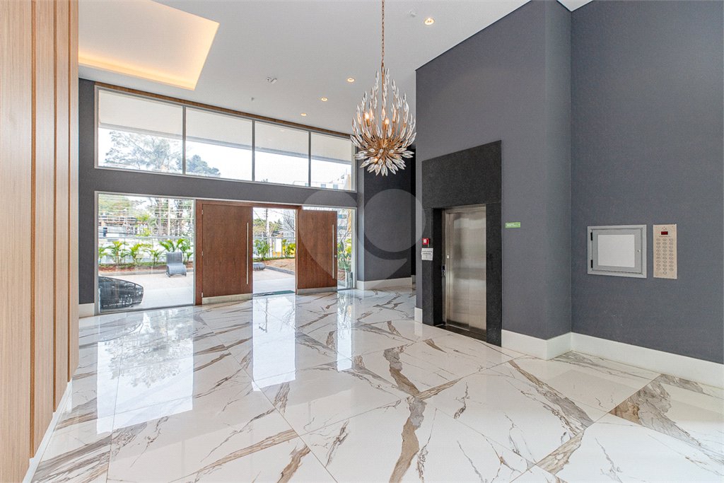 Apartamento à venda com 3 suítes em Jardim Marajoara, São Paulo, SP