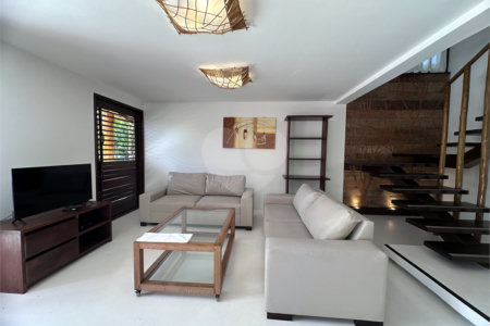Casa à venda com 4 quartos, sendo 2 suítes, em Praia do Mutá, Porto Seguro, BA
