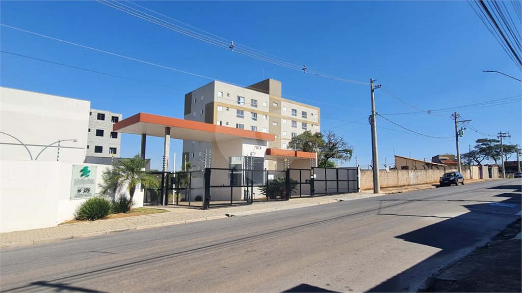 Apartamento à venda com 2 quartos, sendo 1 suíte, em Vila Monteiro, Itapetininga, SP