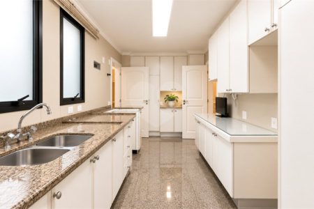 Apartamento à venda com 4 quartos, sendo 2 suítes,  em Brooklin Paulista, São Paulo, SP