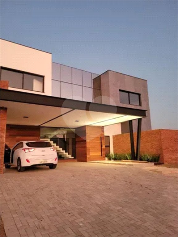 Casa à venda com 3 suítes no condomínio Alphaville Esplanada 4, Votorantim - SP