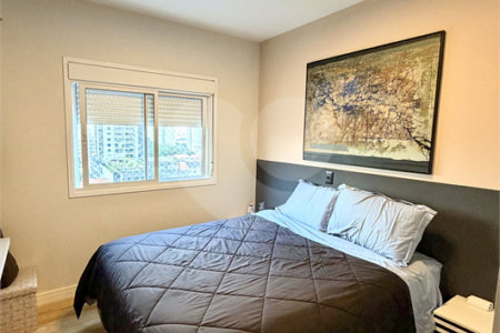 Apartamento à venda com 3 suítes em Vila Romana, São Paulo, SP
