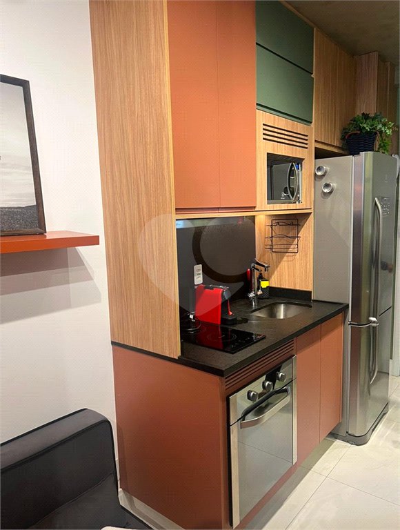 Studio de 25² mobiliado e decorado ao lado do Shopping Frei Caneca