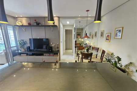 Apartamento para alugar com 2 quartos, sendo 1 suíte, em Jardim das Acácias, São Paulo, SP