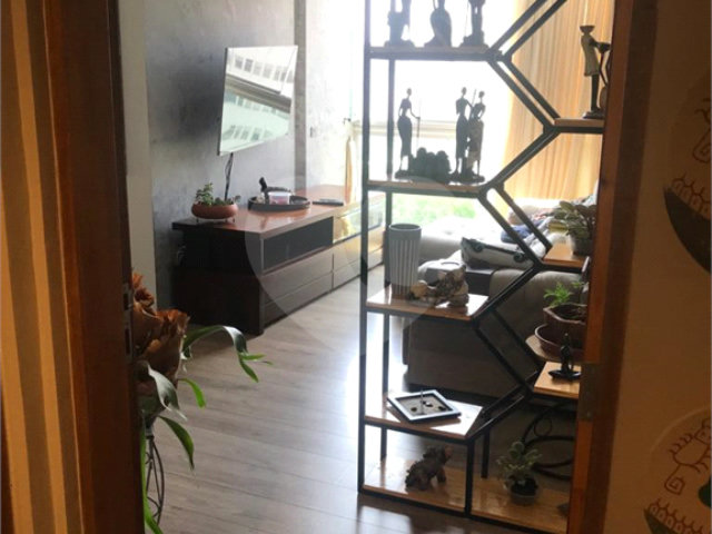 Apartamento à venda com 2 suítes em Santana, São Paulo, SP