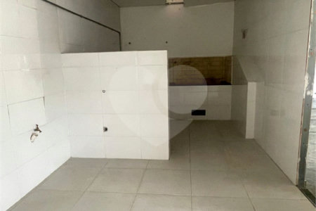 Sobrado à venda com 3 quartos, sendo 1 suíte,  em Jardim Armênia, Mogi das Cruzes, SP
