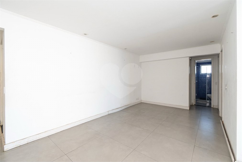 Apartamento à venda com 3 quartos, sendo 1 suíte,  em Alto da Mooca, São Paulo, SP